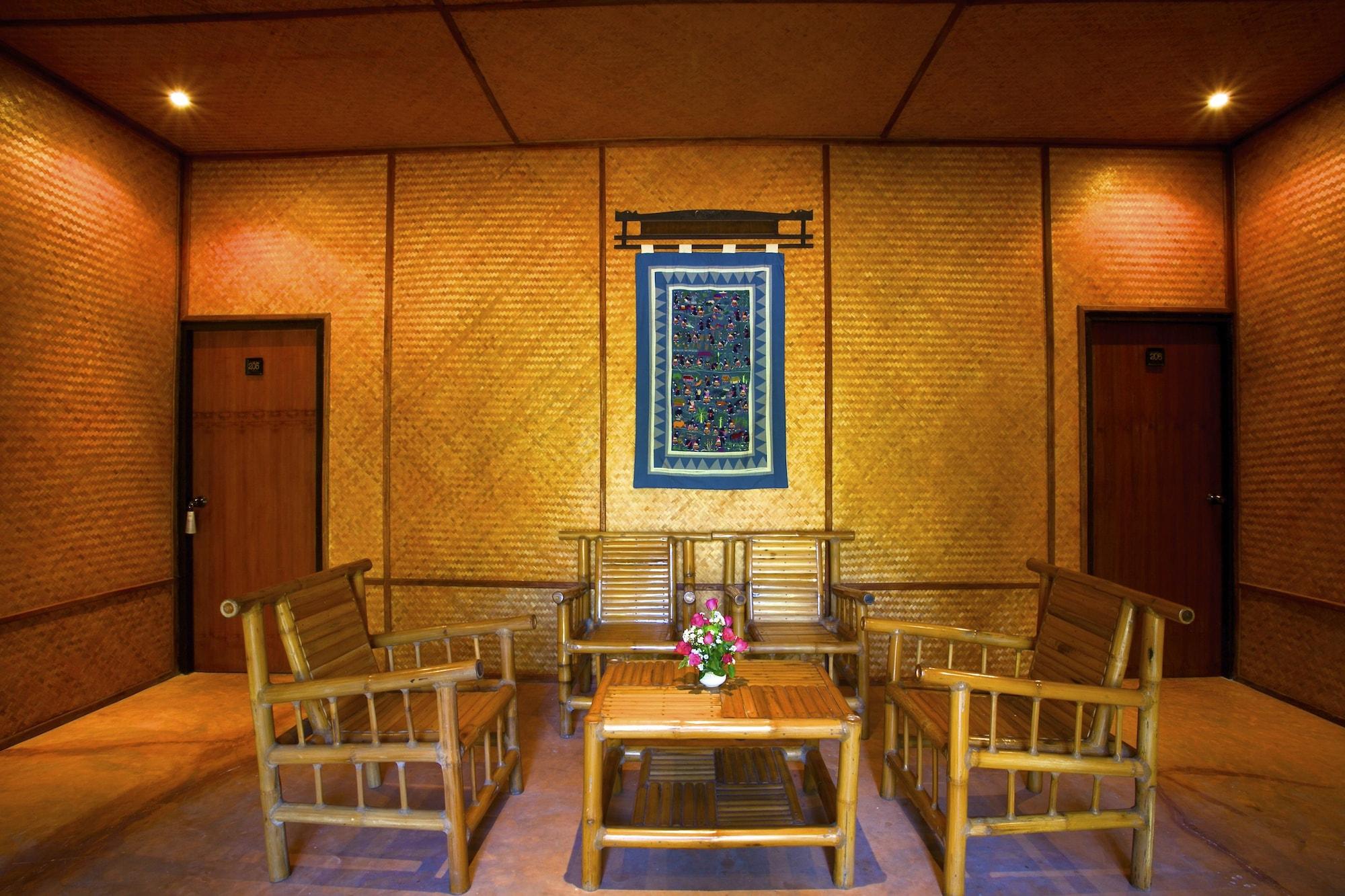 Hmong Hilltribe Lodge Мае Рим Екстериор снимка