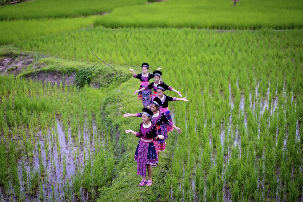 Hmong Hilltribe Lodge Мае Рим Екстериор снимка