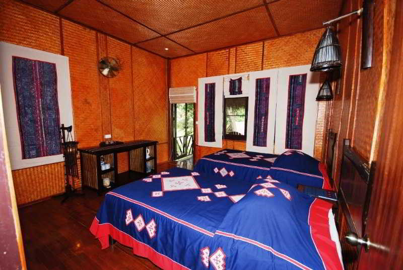 Hmong Hilltribe Lodge Мае Рим Екстериор снимка